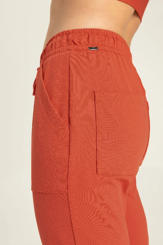 Essential Wellness Tie Pants