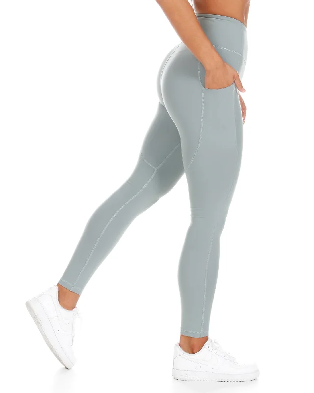 Aura Ascend Leggings - Pale Sage