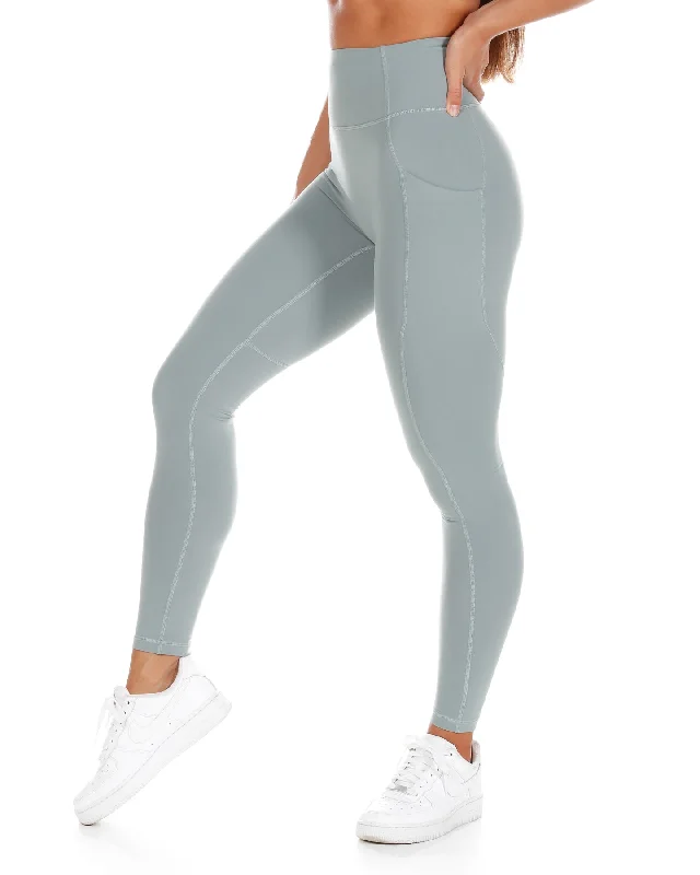 Aura Ascend Leggings - Pale Sage