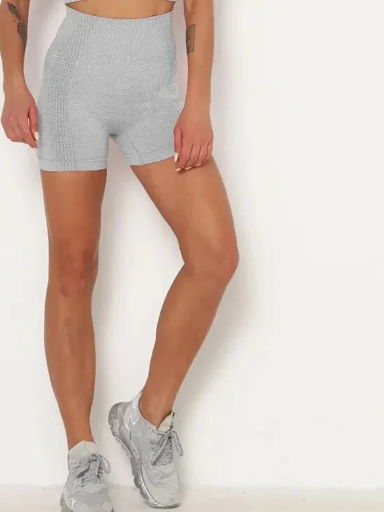 Lgray shorts / S