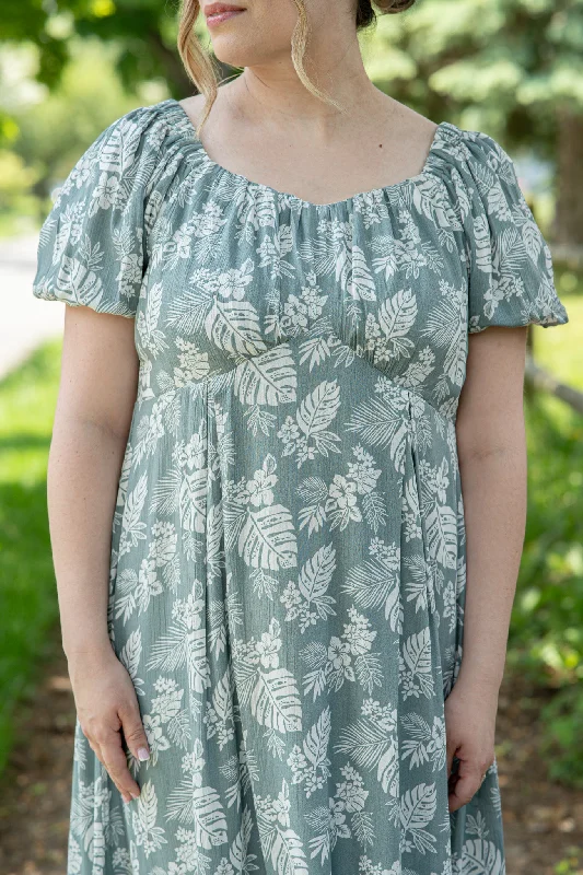 The Lettie in Tropical Green