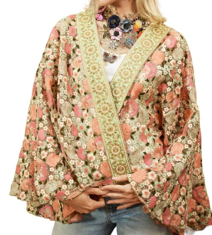 Nicole Kimono In Vintage Garden Floral